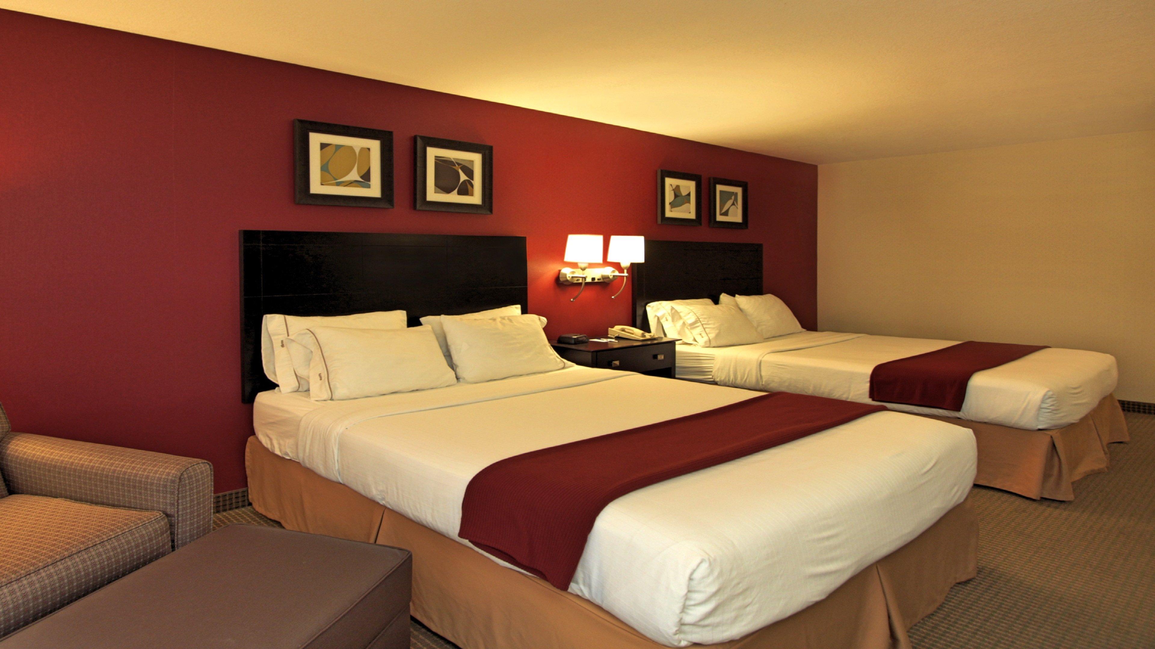 Holiday Inn Express Hotel & Suites Defiance By Ihg Dış mekan fotoğraf
